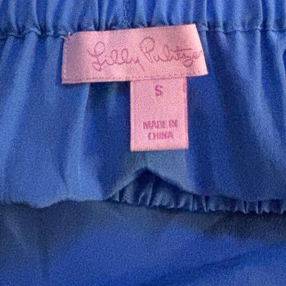 Lilly Pulitzer Size S Sanilla Lapis Blue 100% Silk Off The Shoulder Top Blouse - Picture 5 of 7